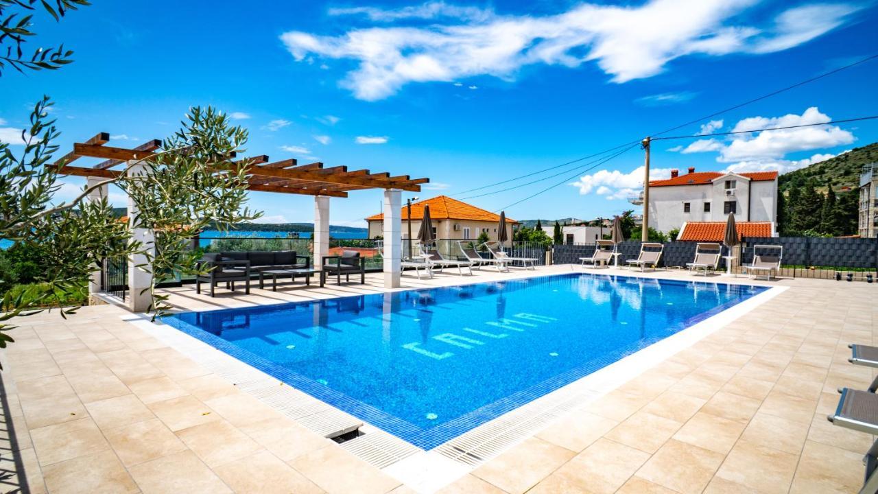 Calma Apartments Trogir Exterior photo