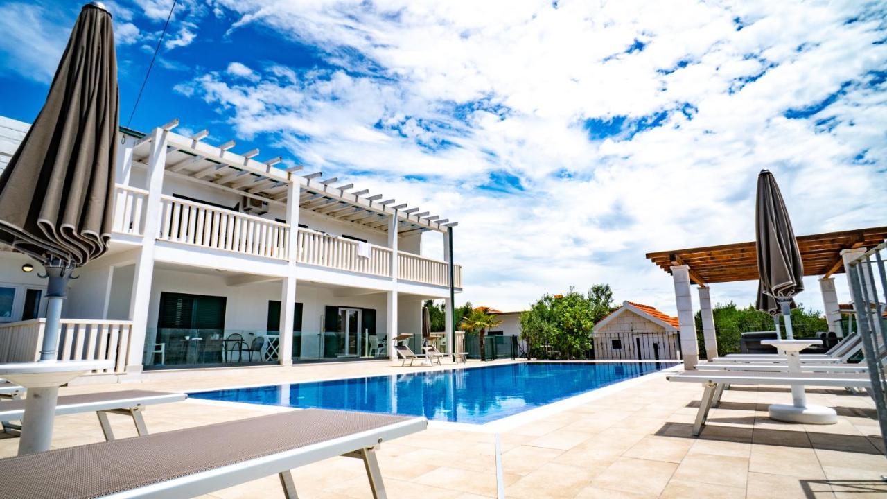 Calma Apartments Trogir Exterior photo