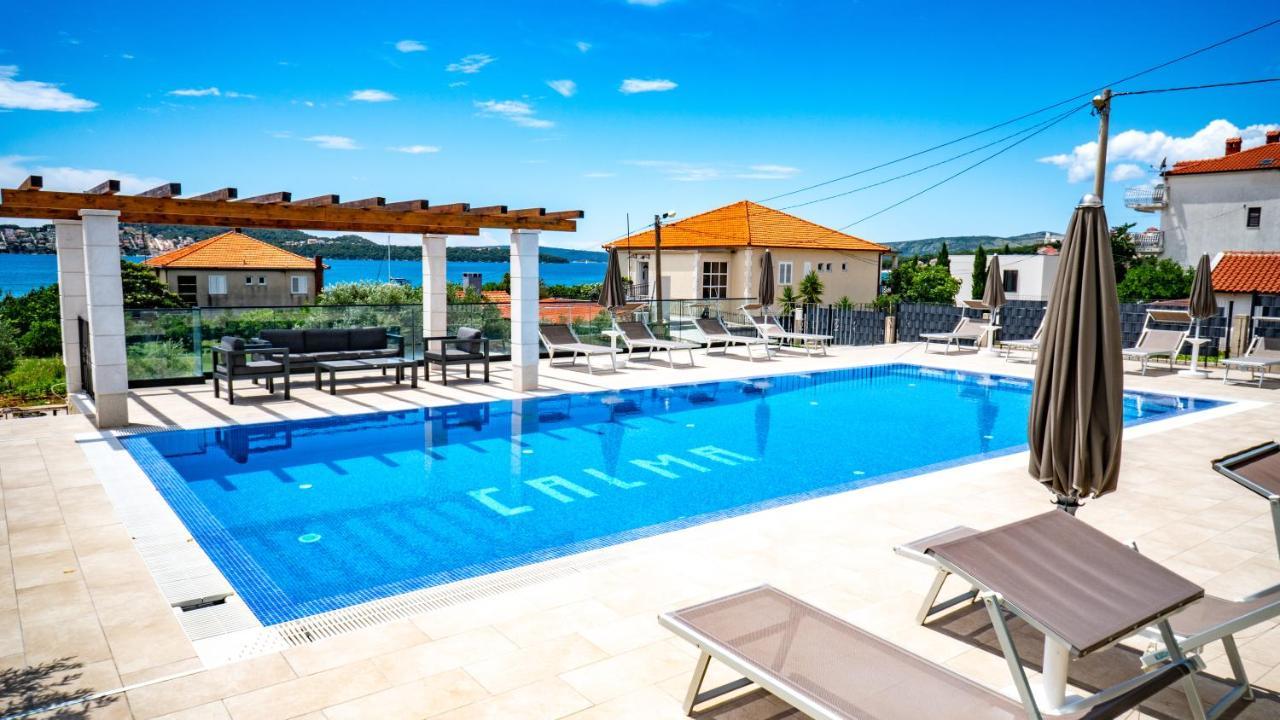 Calma Apartments Trogir Exterior photo