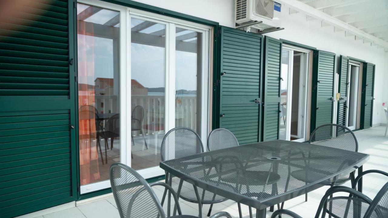 Calma Apartments Trogir Exterior photo